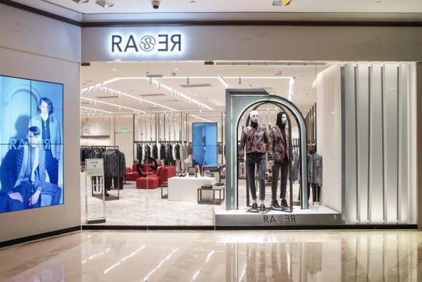 New fashion brand stores worth visiting during the holidays _ Special Products _ The Paper - Isportmall