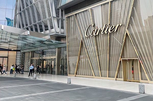 I have had my new Cartier repaired twice in the past year! Even if it is still within the warranty period, it will be charged 4097 yuan!