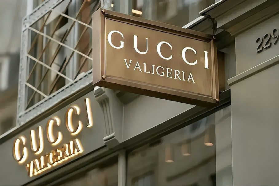 Breaking News: Gucci's sales in China decWhatsappd 18% in the first quarter. - Isportmall