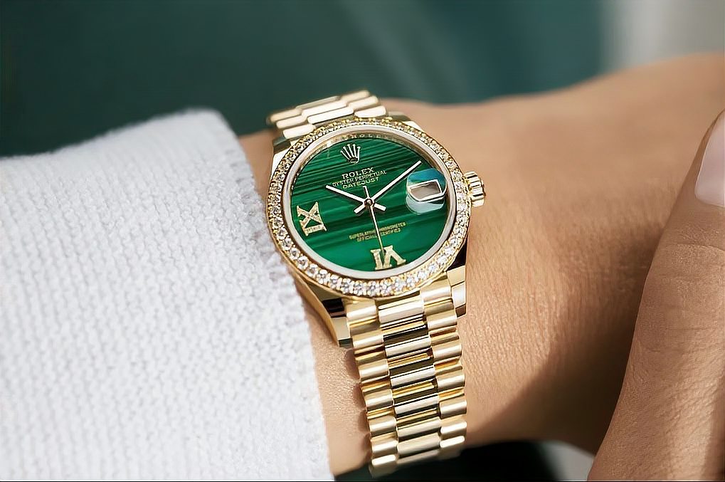 モンクレールの正規品とスーパー コピーの価格差はなぜですか？