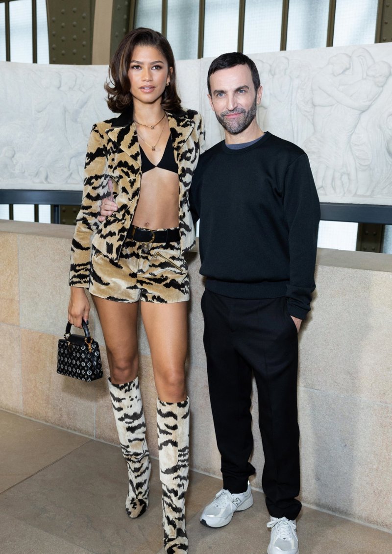 LVはスポーツ界から狂ったように「人を掘る」、文班亜馬も来た - 加奈ショップ