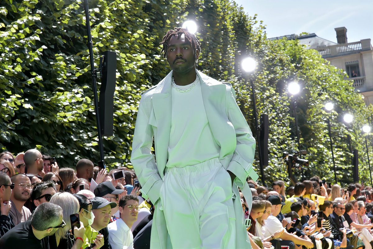 LVクリエイティブディレクターのVirgil Abloh氏が死去、伝説の生涯を振り返る - 加奈ショップ