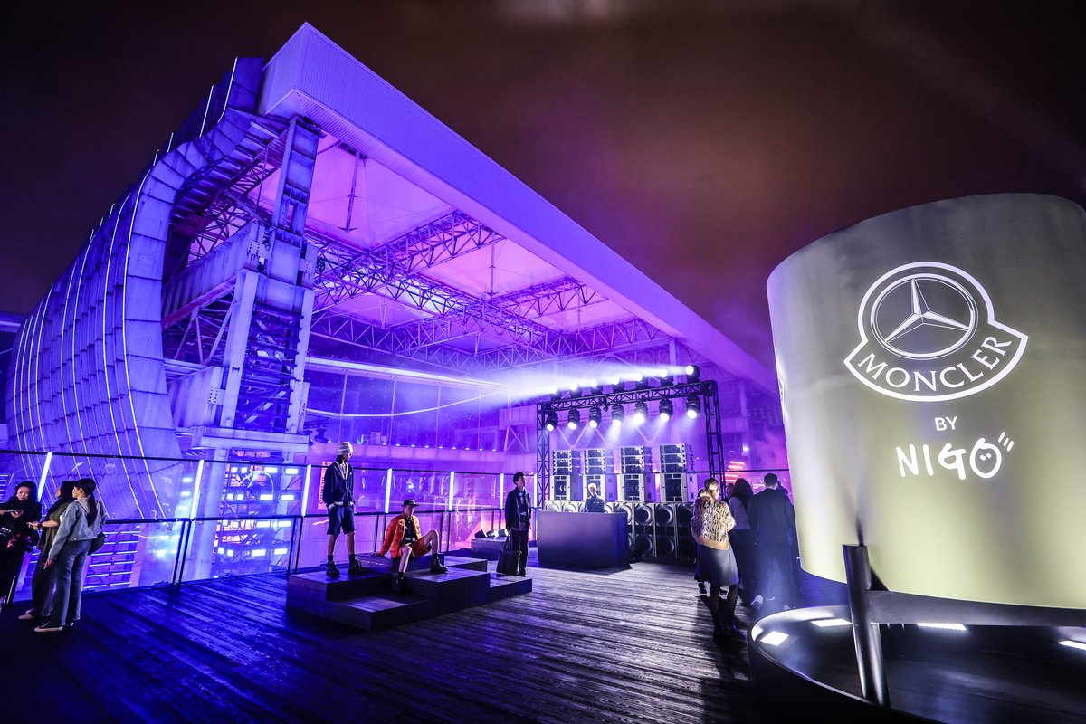 「天才の城」絢爛な魔都、連合はモンクレールの世界的なショーを浦江のほとりに登場させることができる