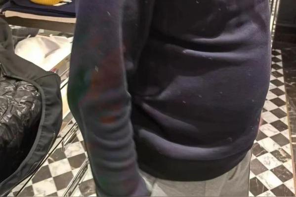 万元ダウンジャケットを脱ぐと毛盟が愛用（Moncler）返品してくれた - 加奈ショップ