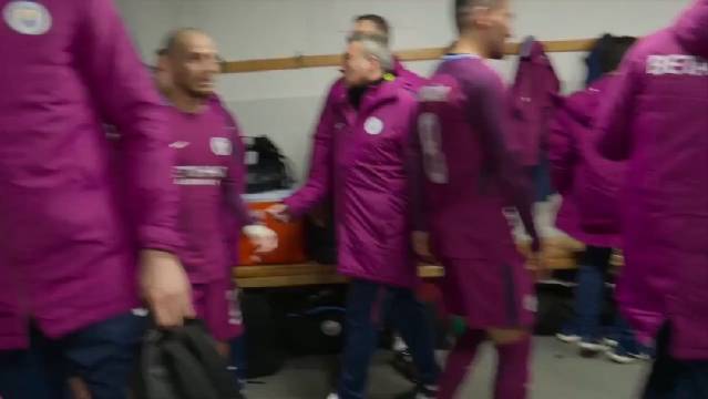 7年前の今日、グアルディオラ：“ Sit down! Nobody talks! Sit down!” - 加奈ショップ