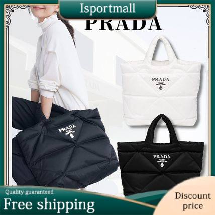 Featured in VERY magazine: PRADA's new padded Re-Nylon tote bag-Isportmall